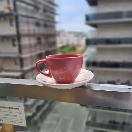 Queens Luxury * Năvodari